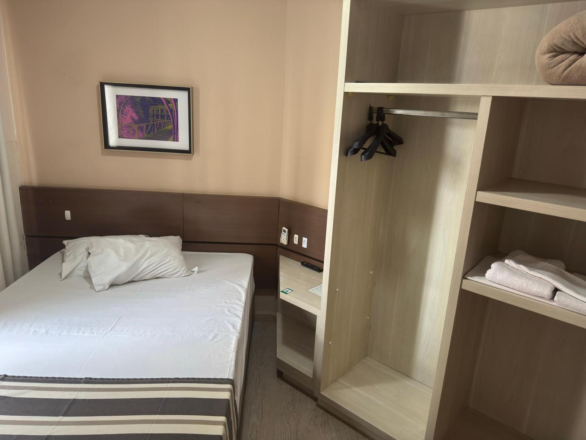קוריטיבה Hotel Sol By Mrhotelaria מראה חיצוני תמונה