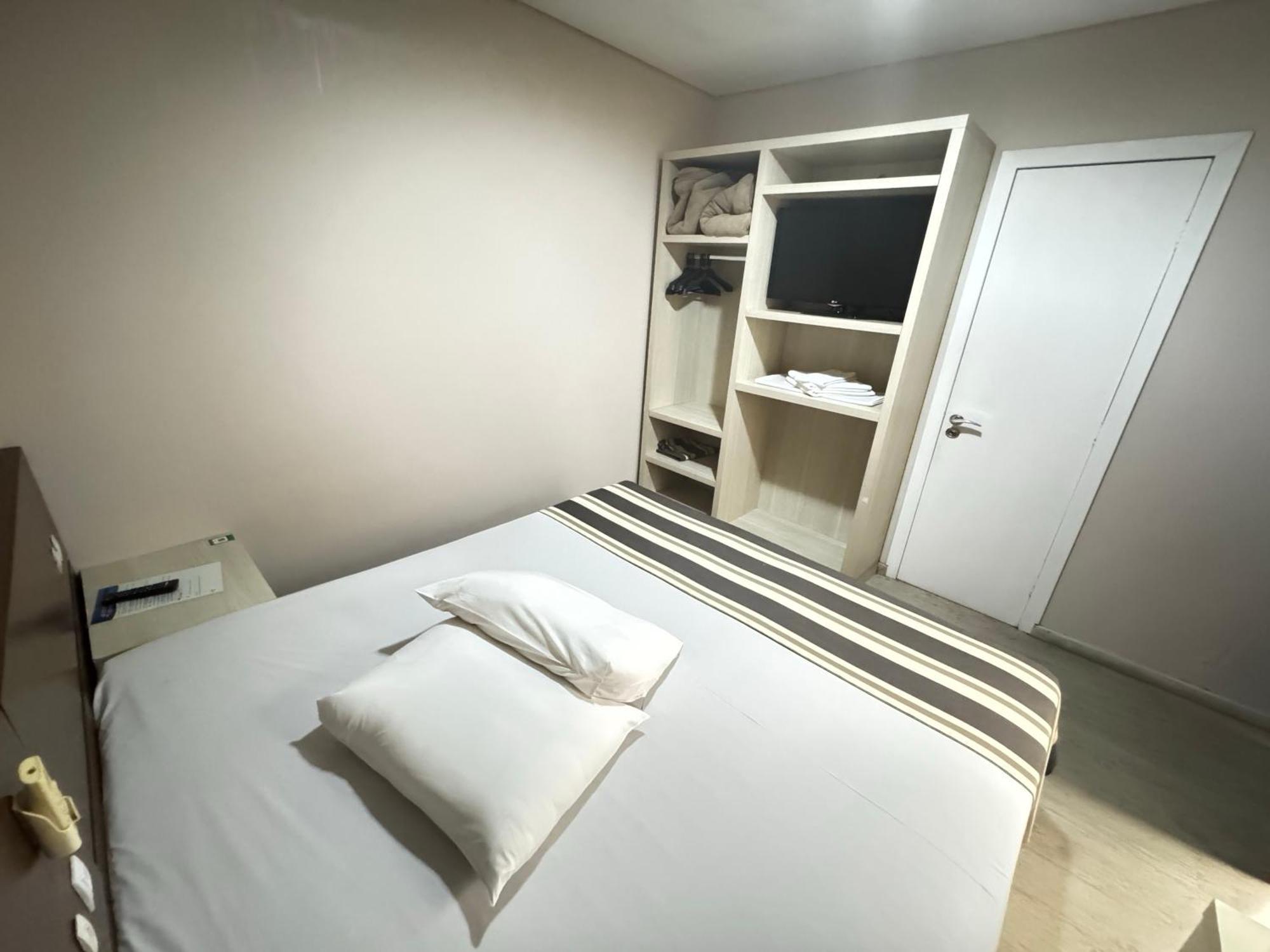 קוריטיבה Hotel Sol By Mrhotelaria מראה חיצוני תמונה