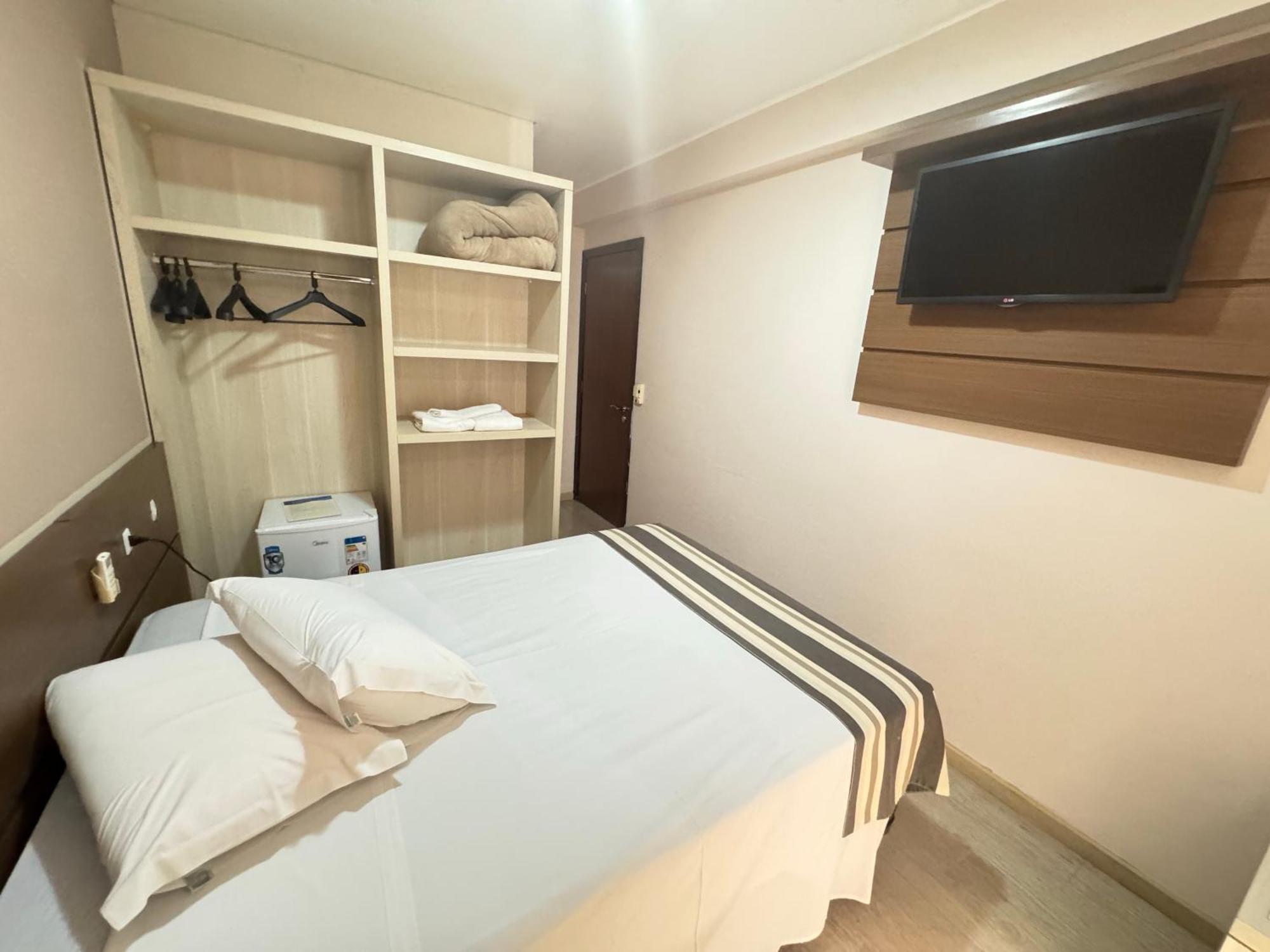 קוריטיבה Hotel Sol By Mrhotelaria מראה חיצוני תמונה