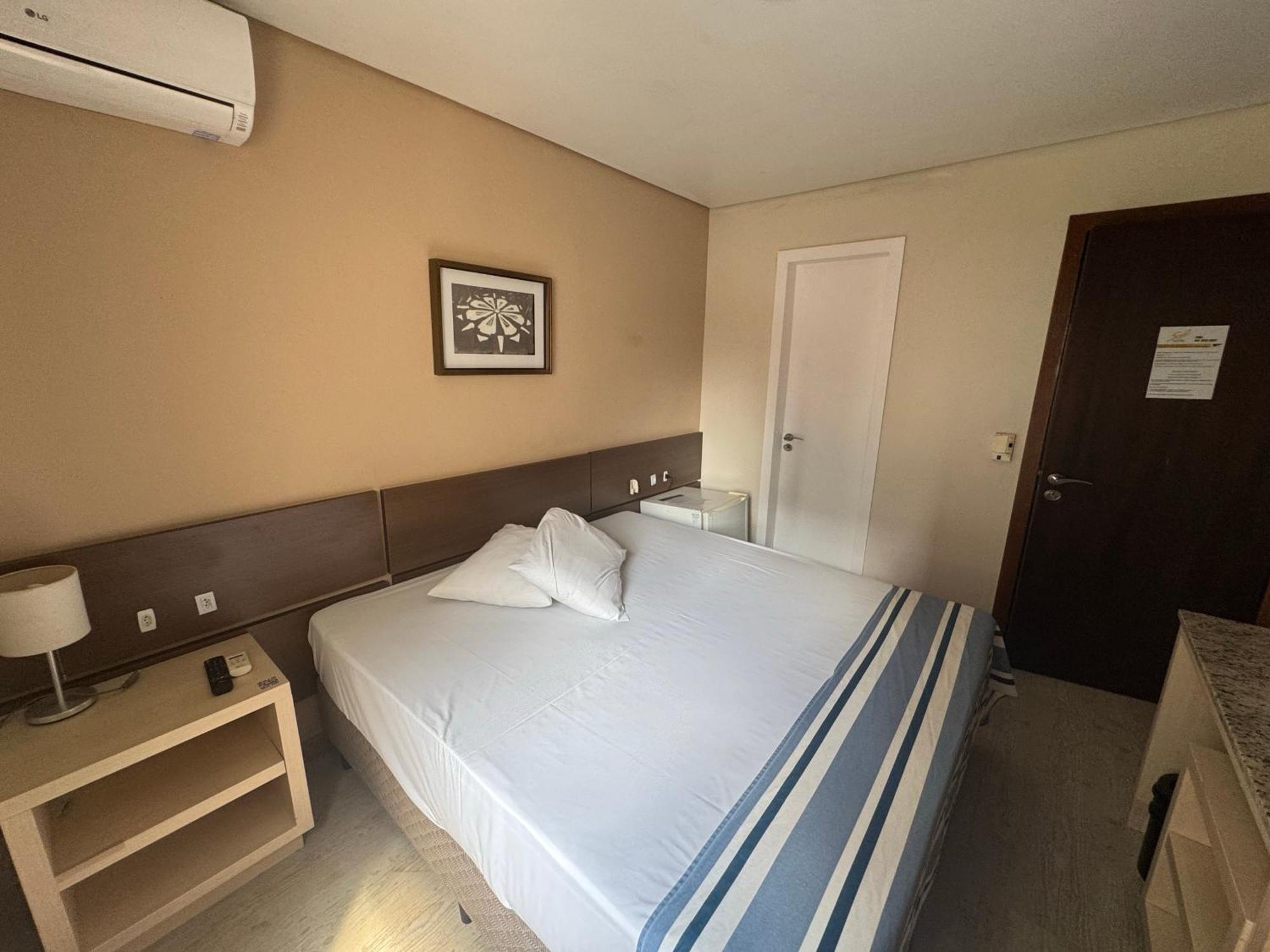 קוריטיבה Hotel Sol By Mrhotelaria מראה חיצוני תמונה