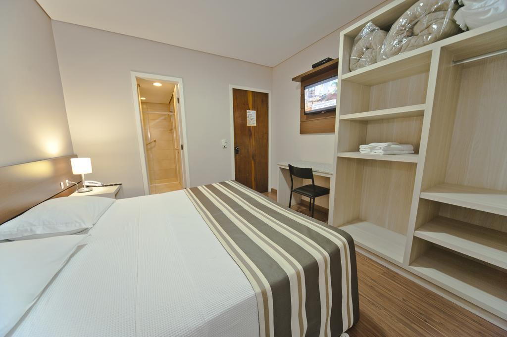 קוריטיבה Hotel Sol By Mrhotelaria מראה חיצוני תמונה