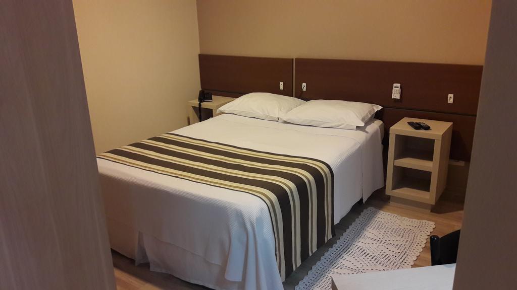 קוריטיבה Hotel Sol By Mrhotelaria מראה חיצוני תמונה