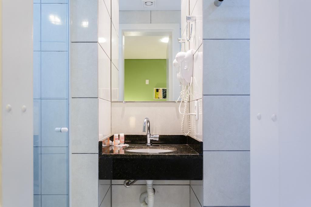 קוריטיבה Hotel Sol By Mrhotelaria מראה חיצוני תמונה